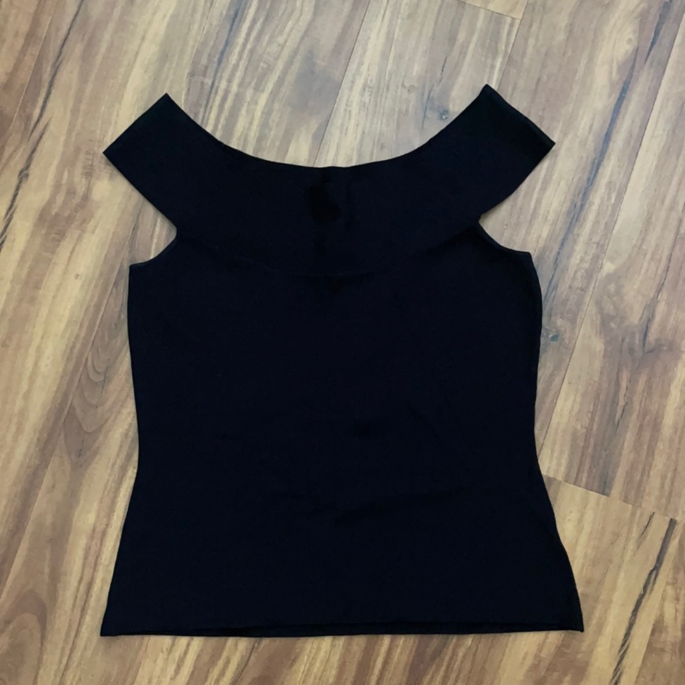 Milly black off shoulder shell too size L